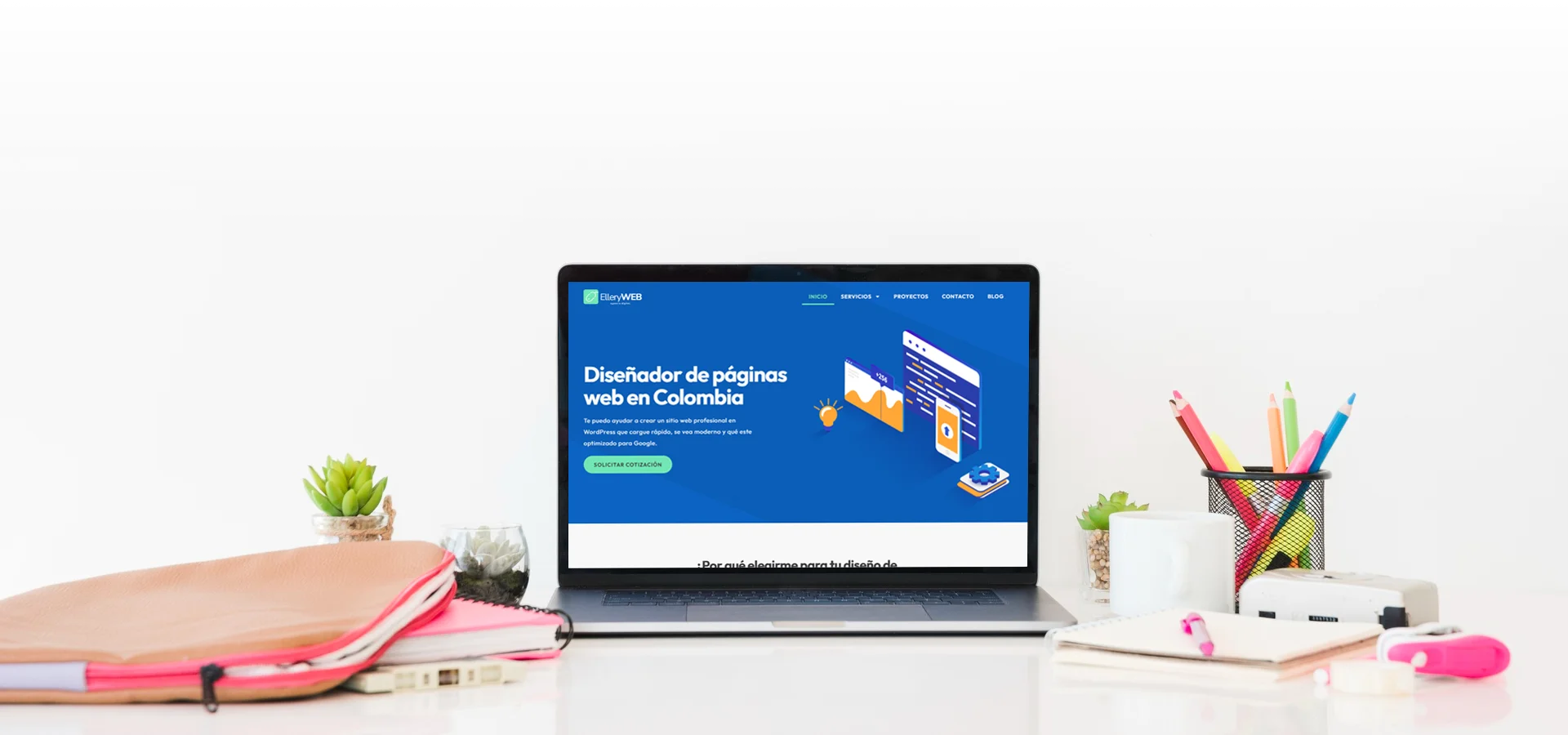 laptop con una página de diseñor web